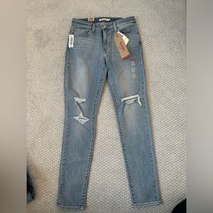 Levi's Highrise skinny jean